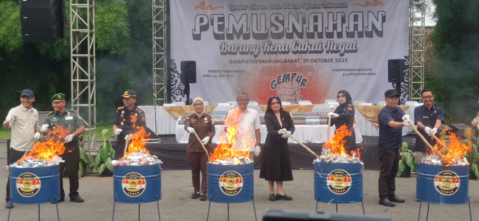 Bea Cukai Jabar Musnahkan Barang Ilegal Bermilai Rp10 Miliar Lebih